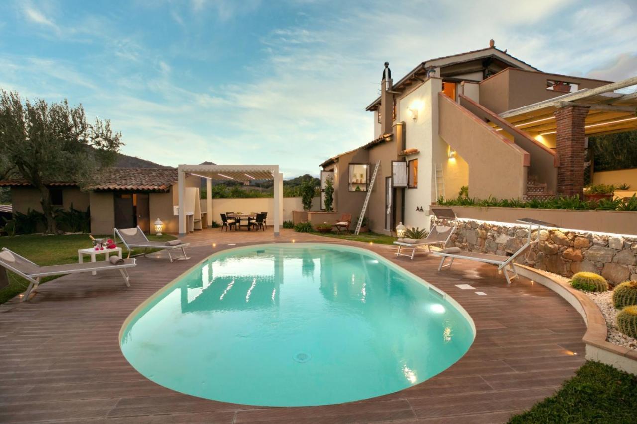 Villa Alcantara Di Charme Graniti Exterior photo
